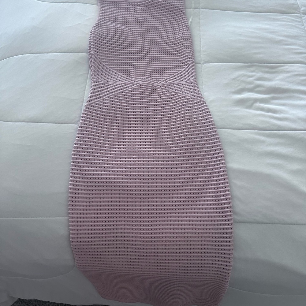 Elegant Pink Knit Dress